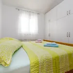Lägenhet 3 Bedroom Beautiful In *