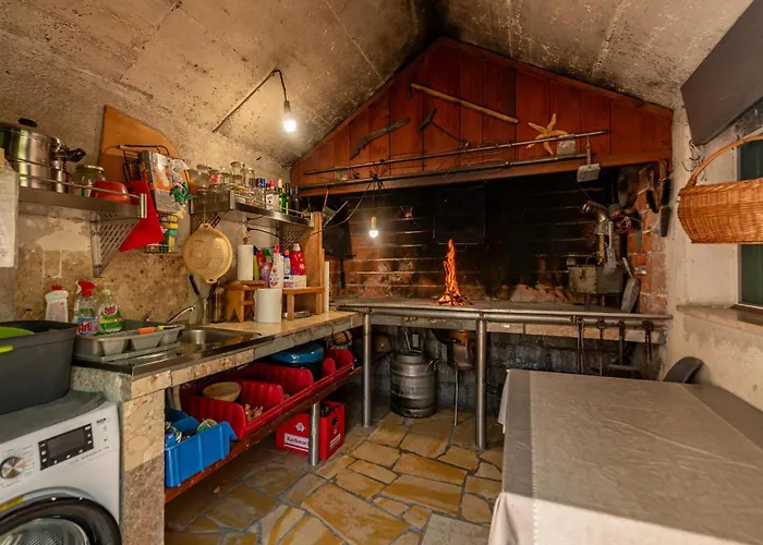 Διαμέρισμα 3 Bedroom Beautiful In