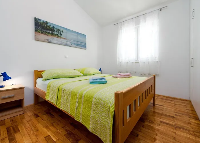 3 Bedroom Beautiful In * Maslenica
