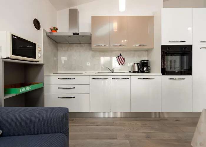 3 Bedroom Beautiful In * Maslenica